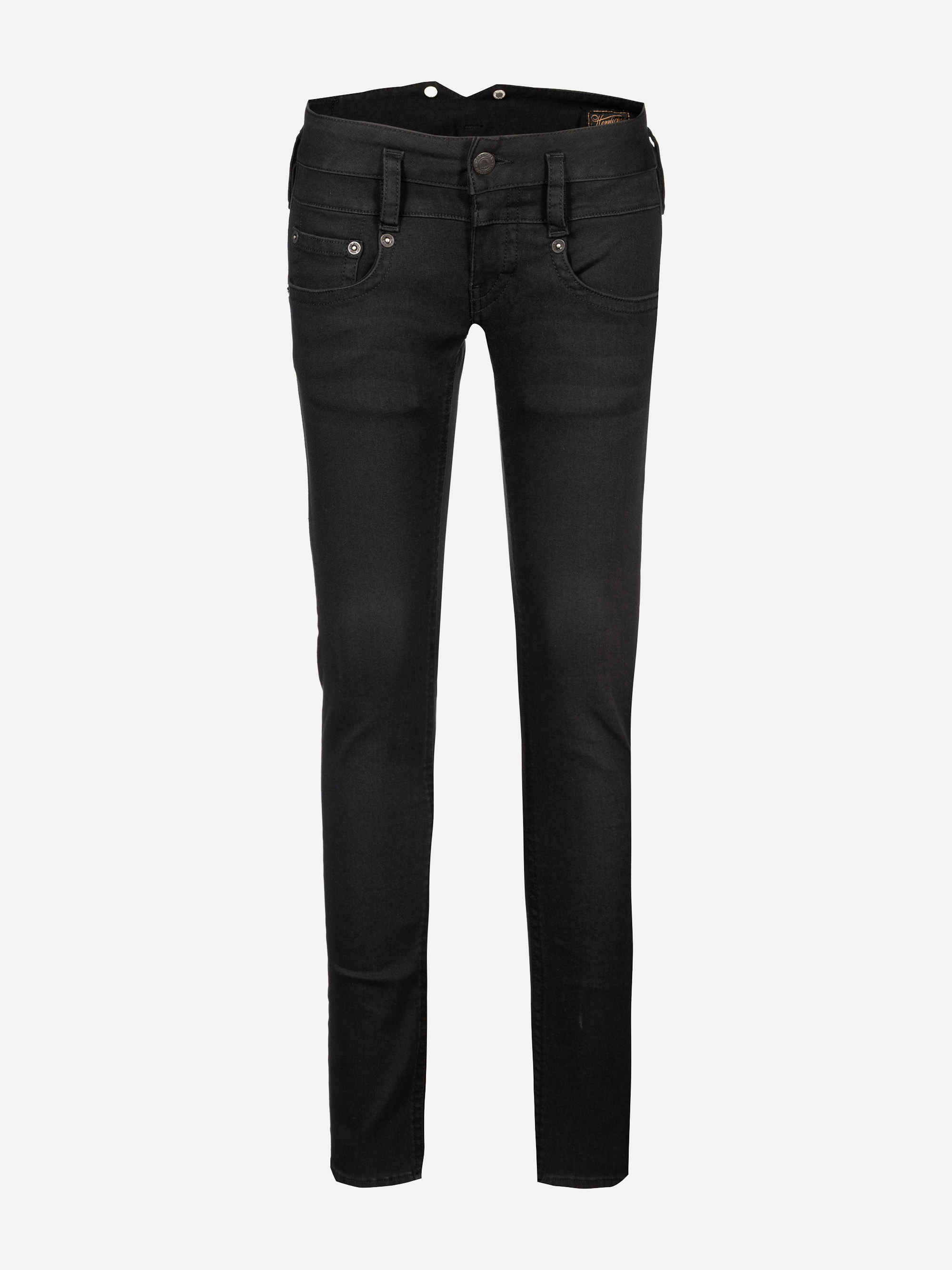 Eine schwarze Skinny-Jeans mit Taschen vorne und hinten, Gürtelschlaufen sowie einem Knopf- und Reißverschluss, präsentiert vor einem schlichten weißen Hintergrund.