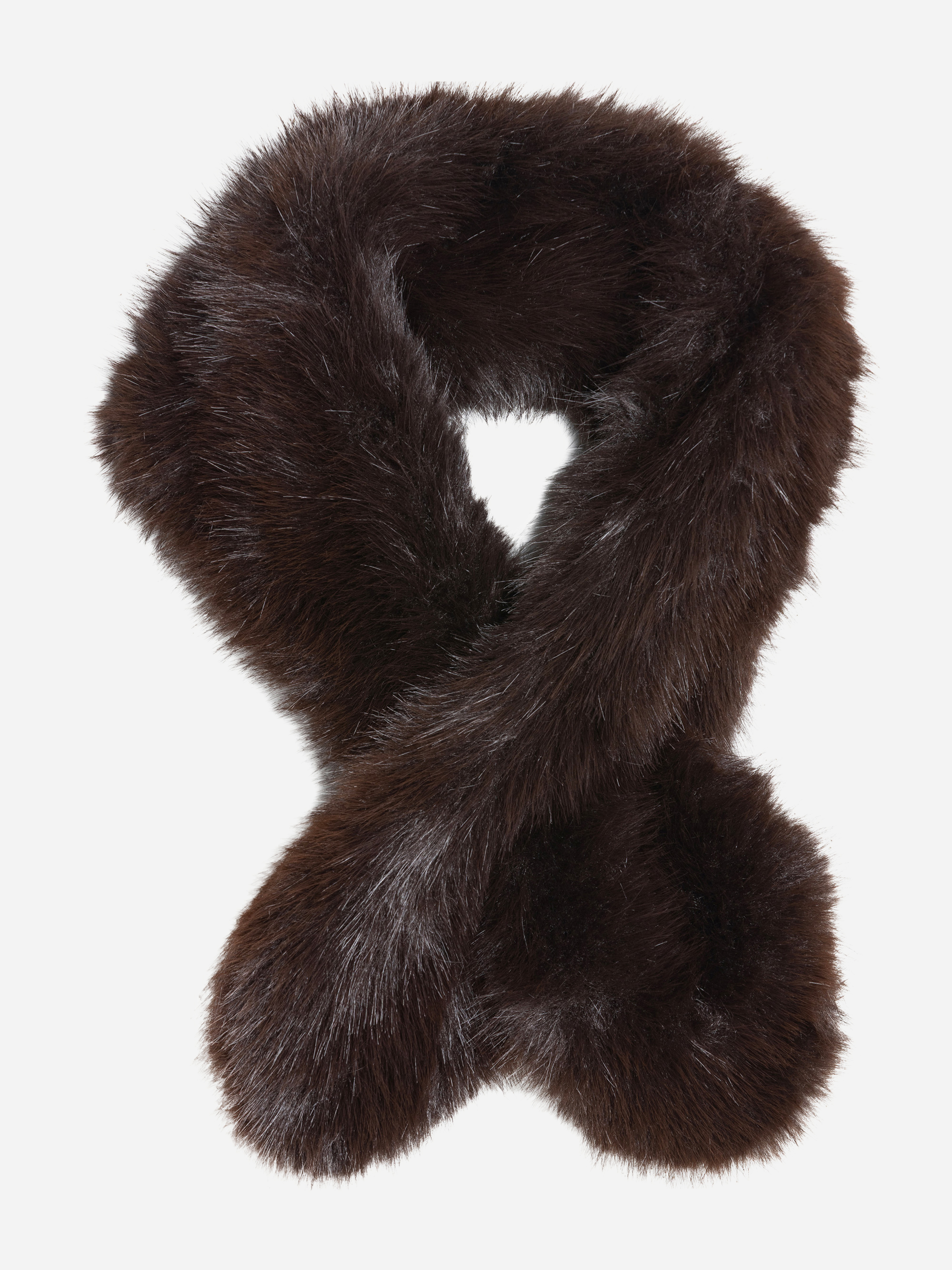 Ein dunkelbrauner, flauschiger Pelzschal ist auf weißem Hintergrund in X-Form gekreuzt.