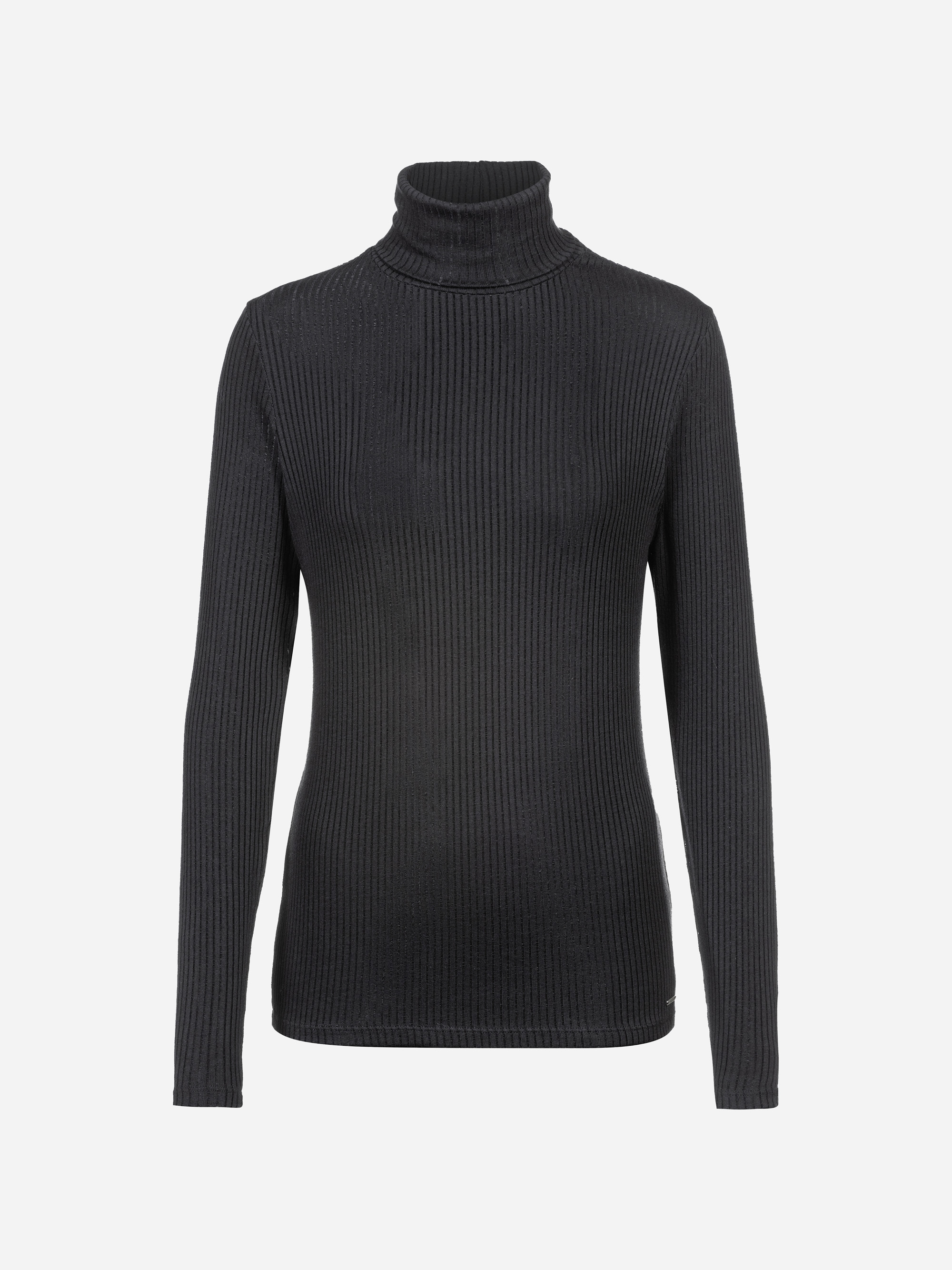 Ein schlichter schwarzer gerippter Rollkragenpullover mit langen Ärmeln auf weißem Hintergrund.