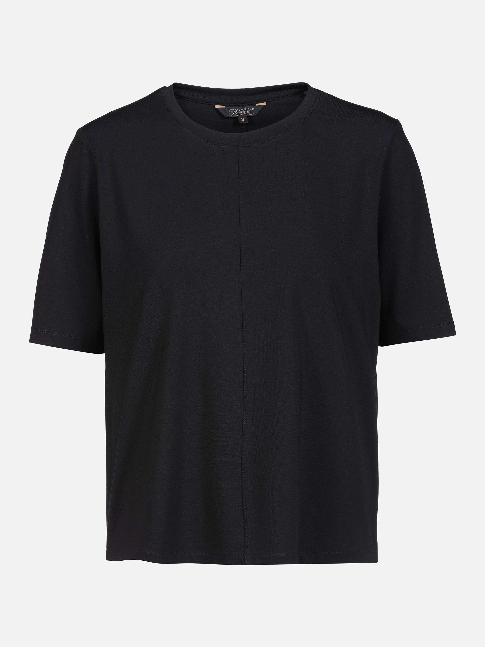 Ein schlichtes schwarzes Kurzarm-T-Shirt mit Rundhalsausschnitt auf weißem Hintergrund. Das Shirt hat eine dezente vertikale Naht, die in der vorderen Mitte verläuft.