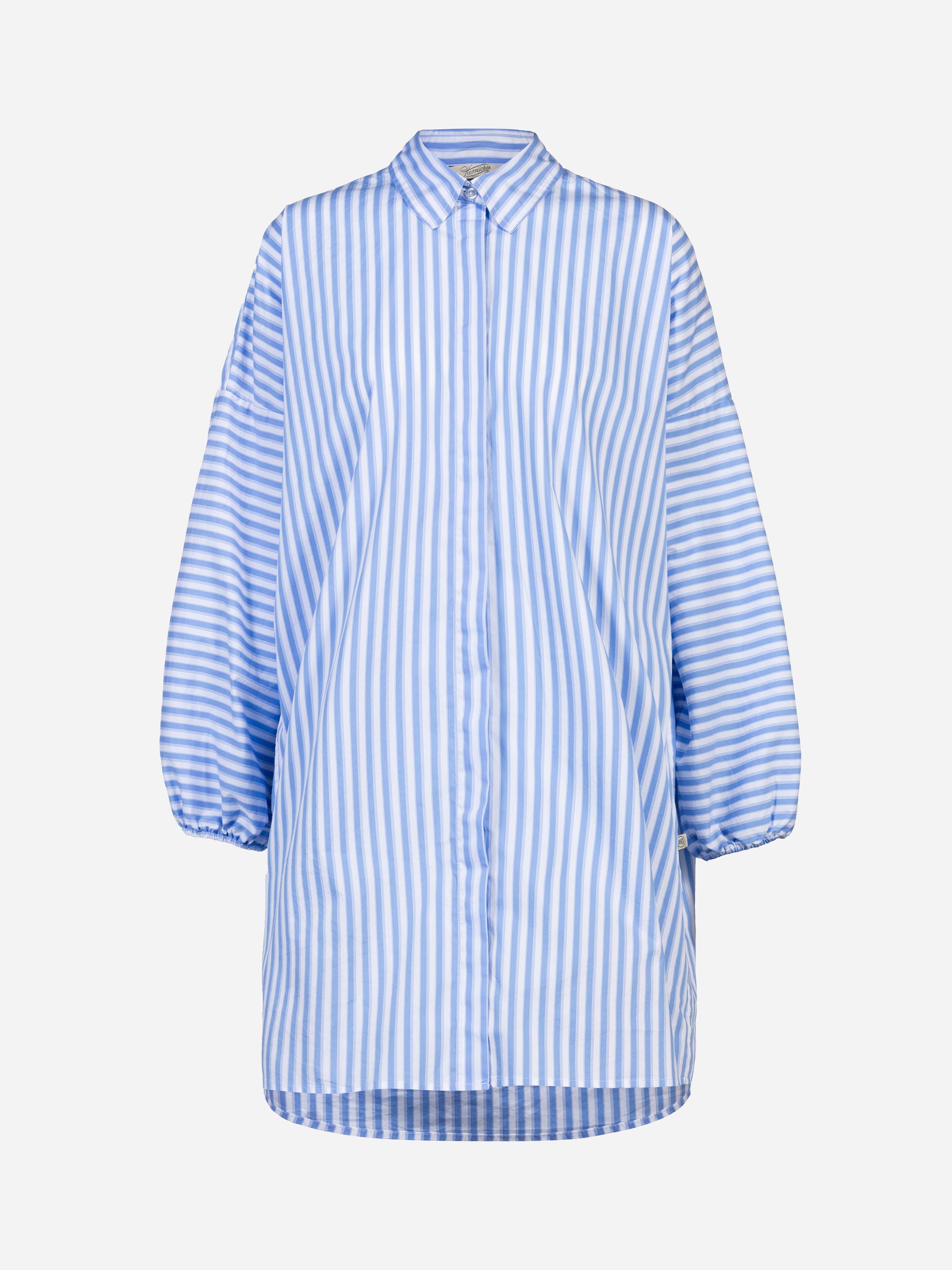 Langärmeliges Hemdkleid mit vertikalen blauen und weißen Streifen, Knopfleiste, lockerer Passform und elastischen Manschetten.