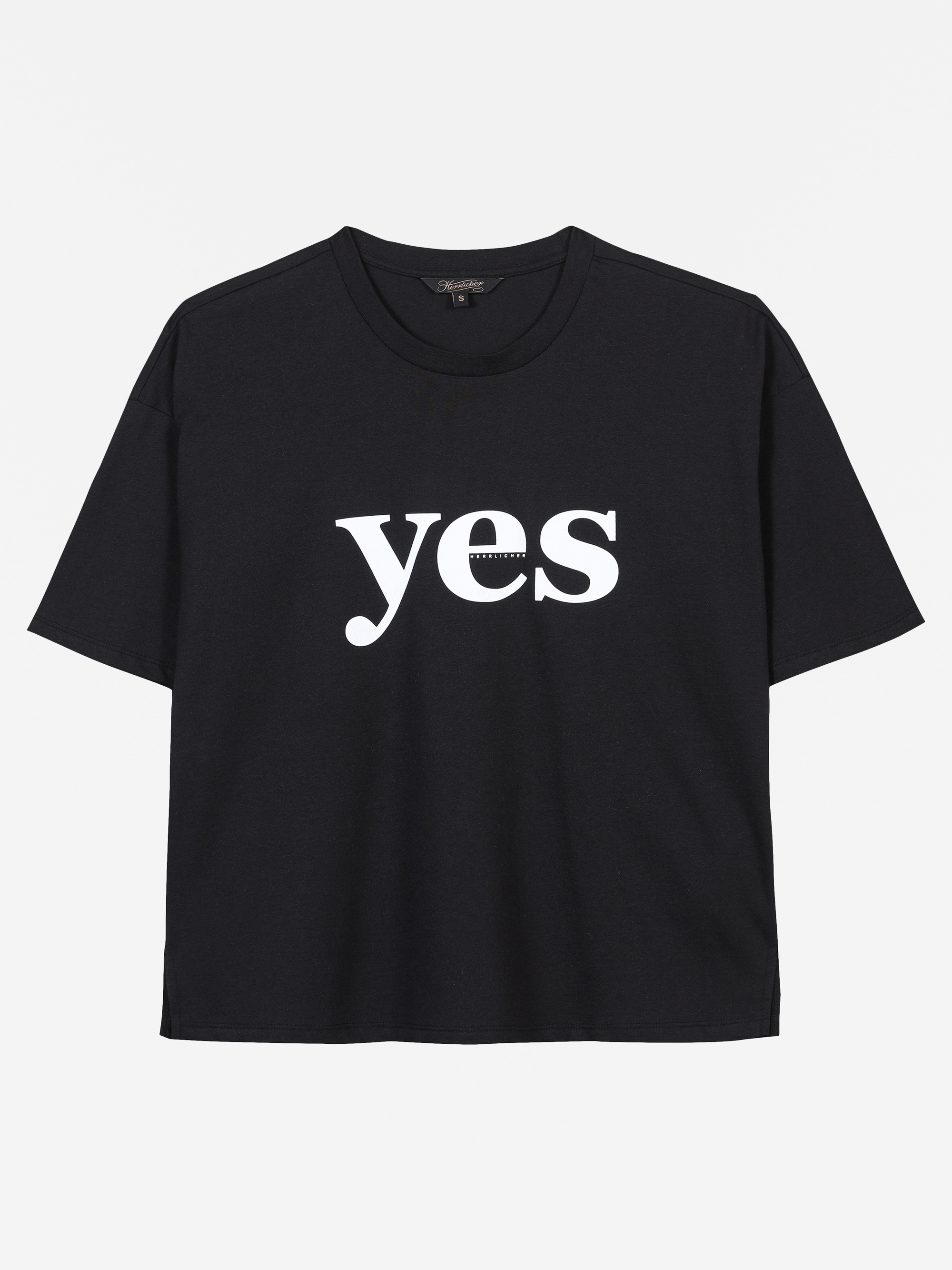 Ein schwarzes T-Shirt mit dem Wort "Yes" in fetten, weißen Kleinbuchstaben auf der Brust.