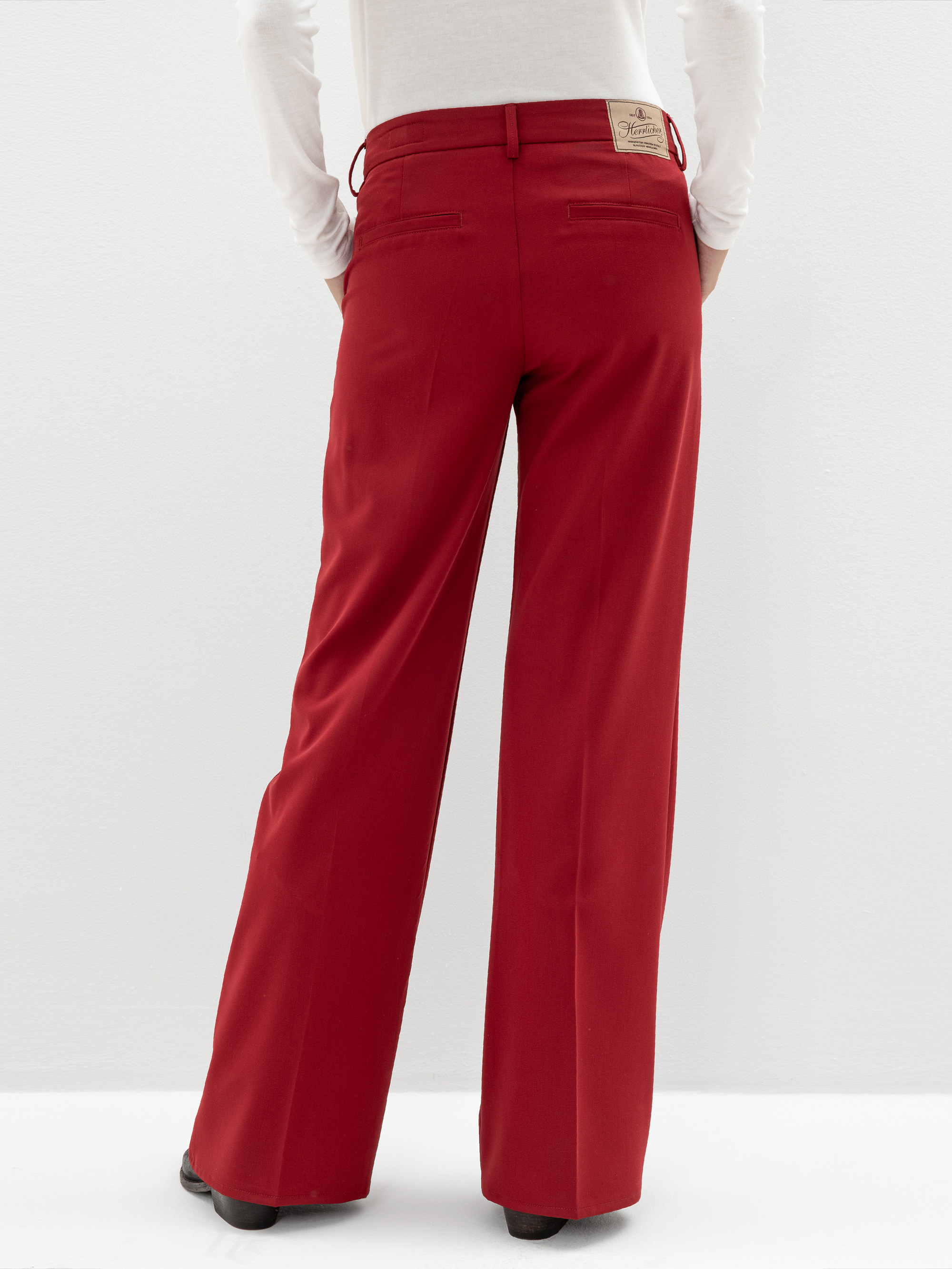 Modell Lovely Flared