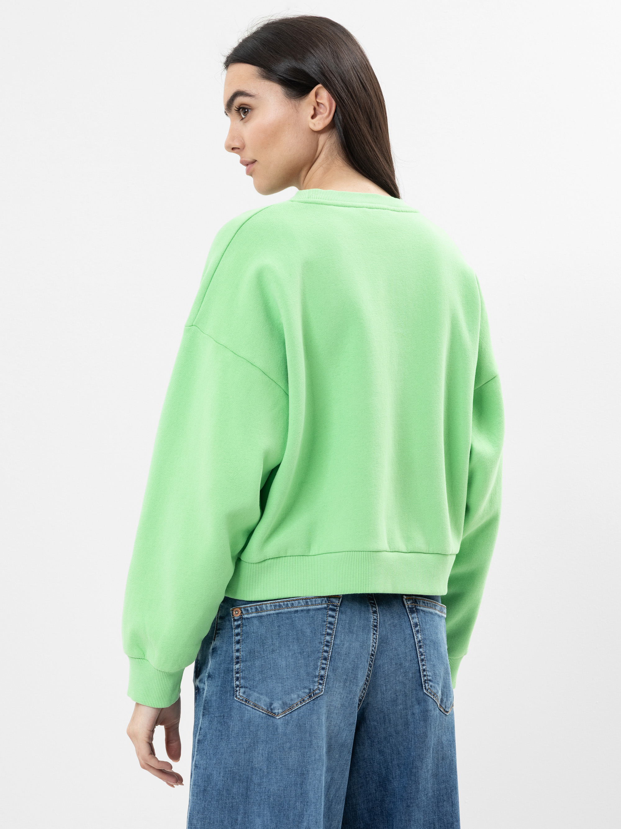 Model Christy Cropped