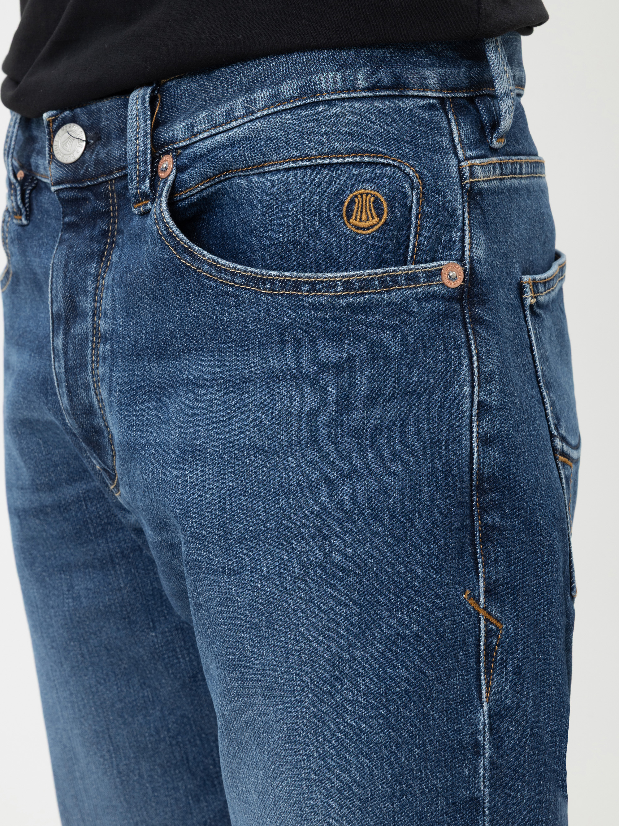 Modell Tyler Tapered