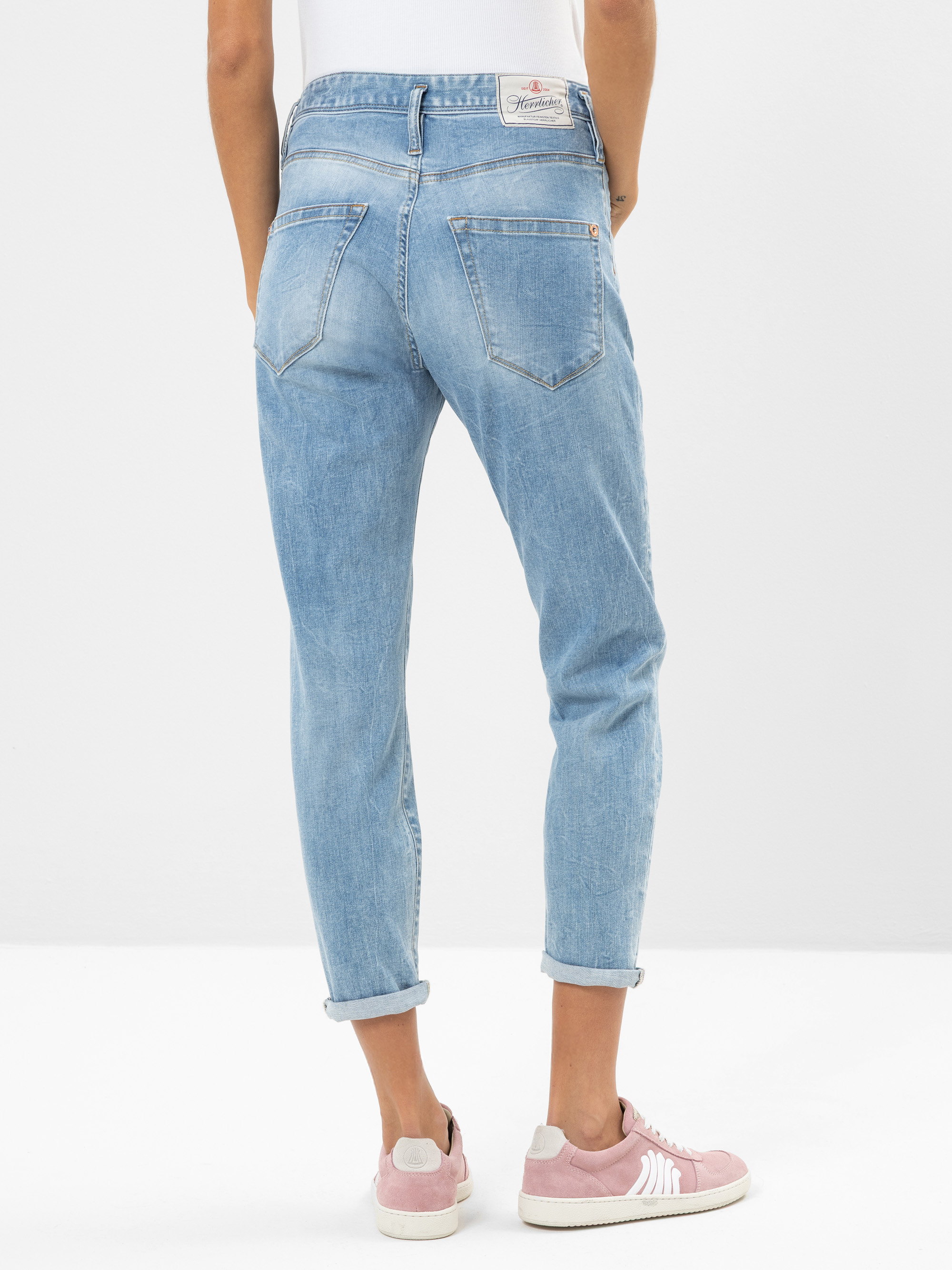 Modell Shyra Cropped