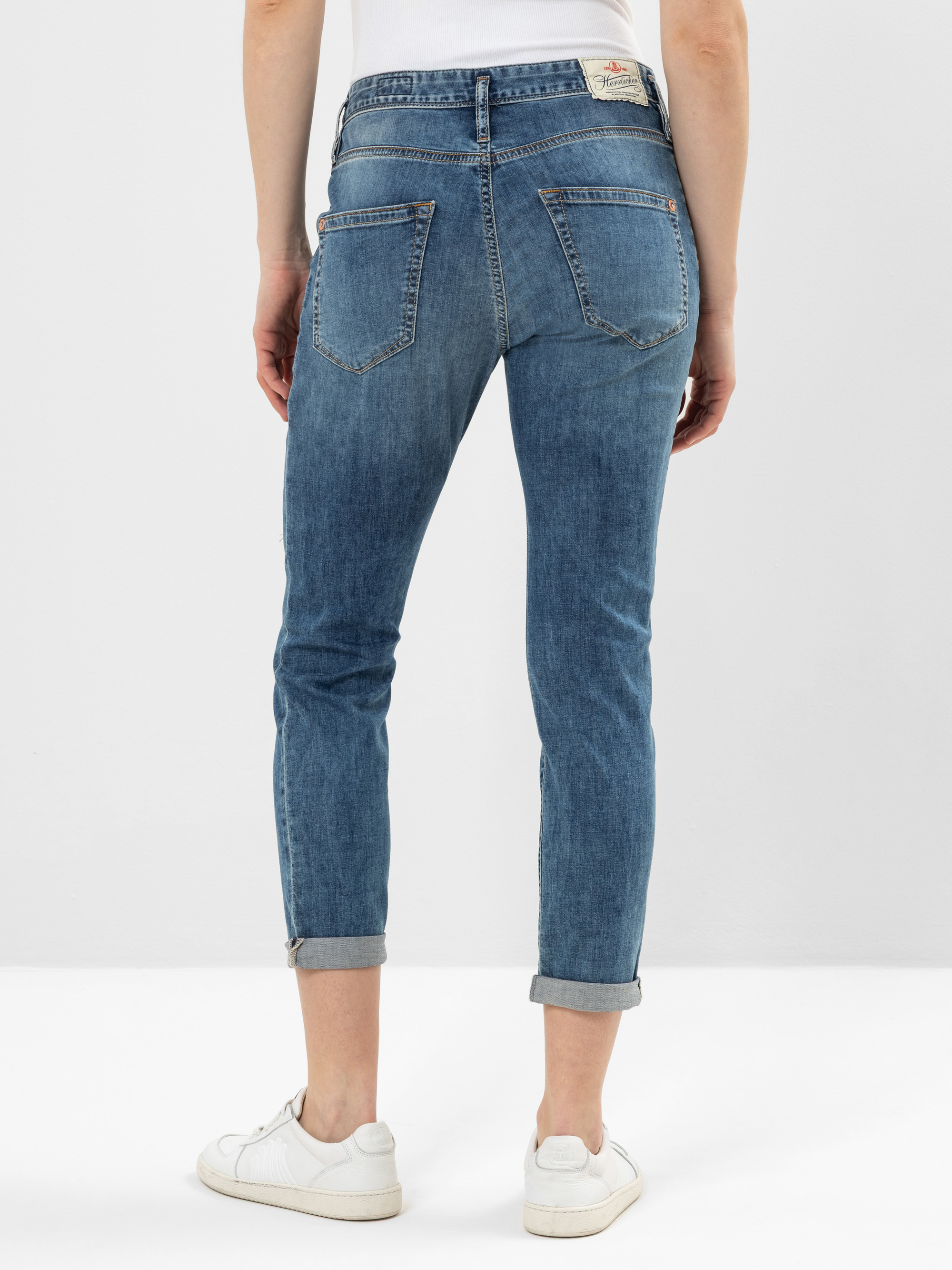 Modell Shyra Cropped