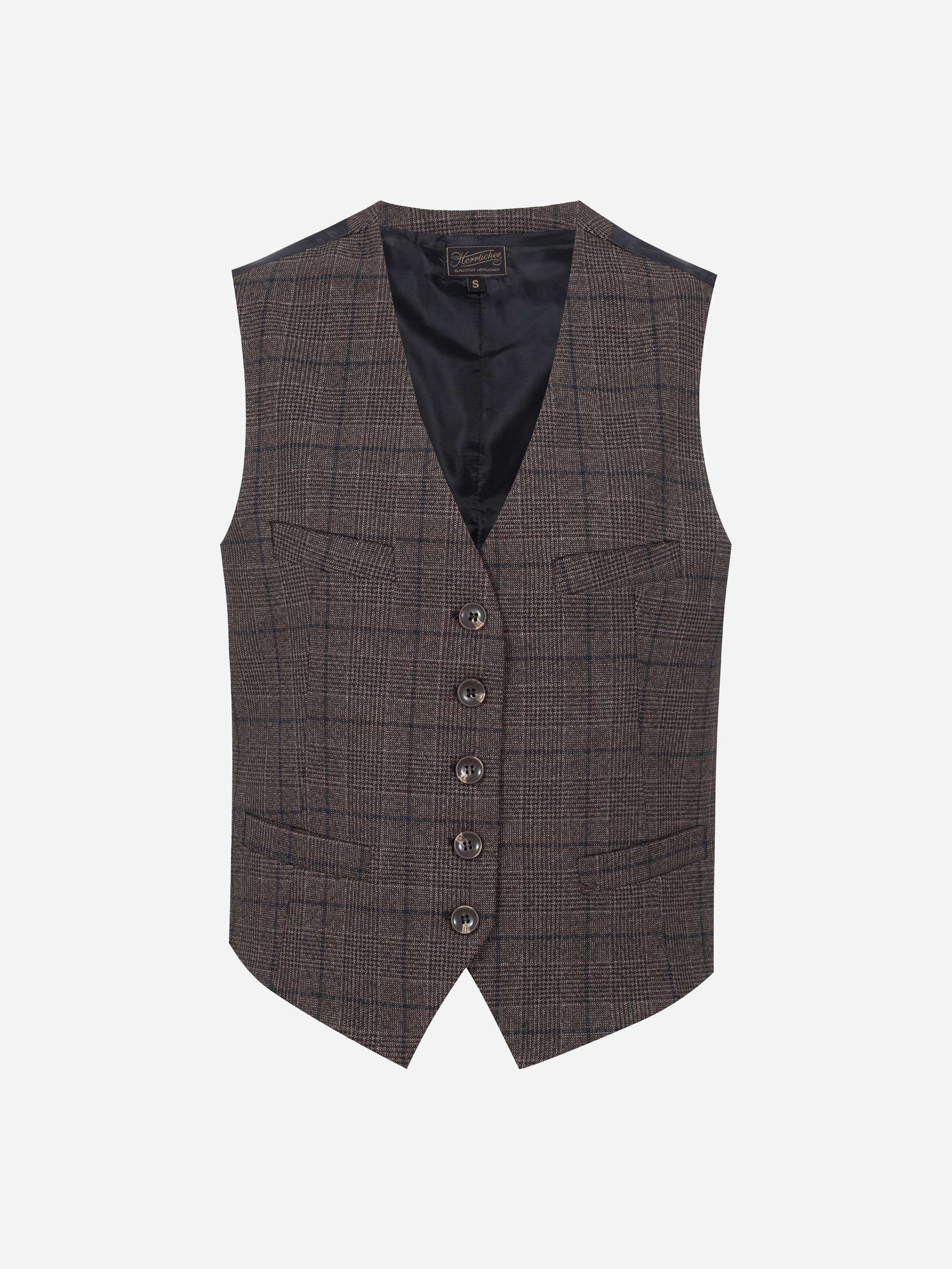 Braun karierte Weste mit V-Ausschnitt, fünf Knöpfen auf der Vorderseite, zwei Brusttaschen und zwei unteren Vordertaschen auf einfarbig weißem Hintergrund.