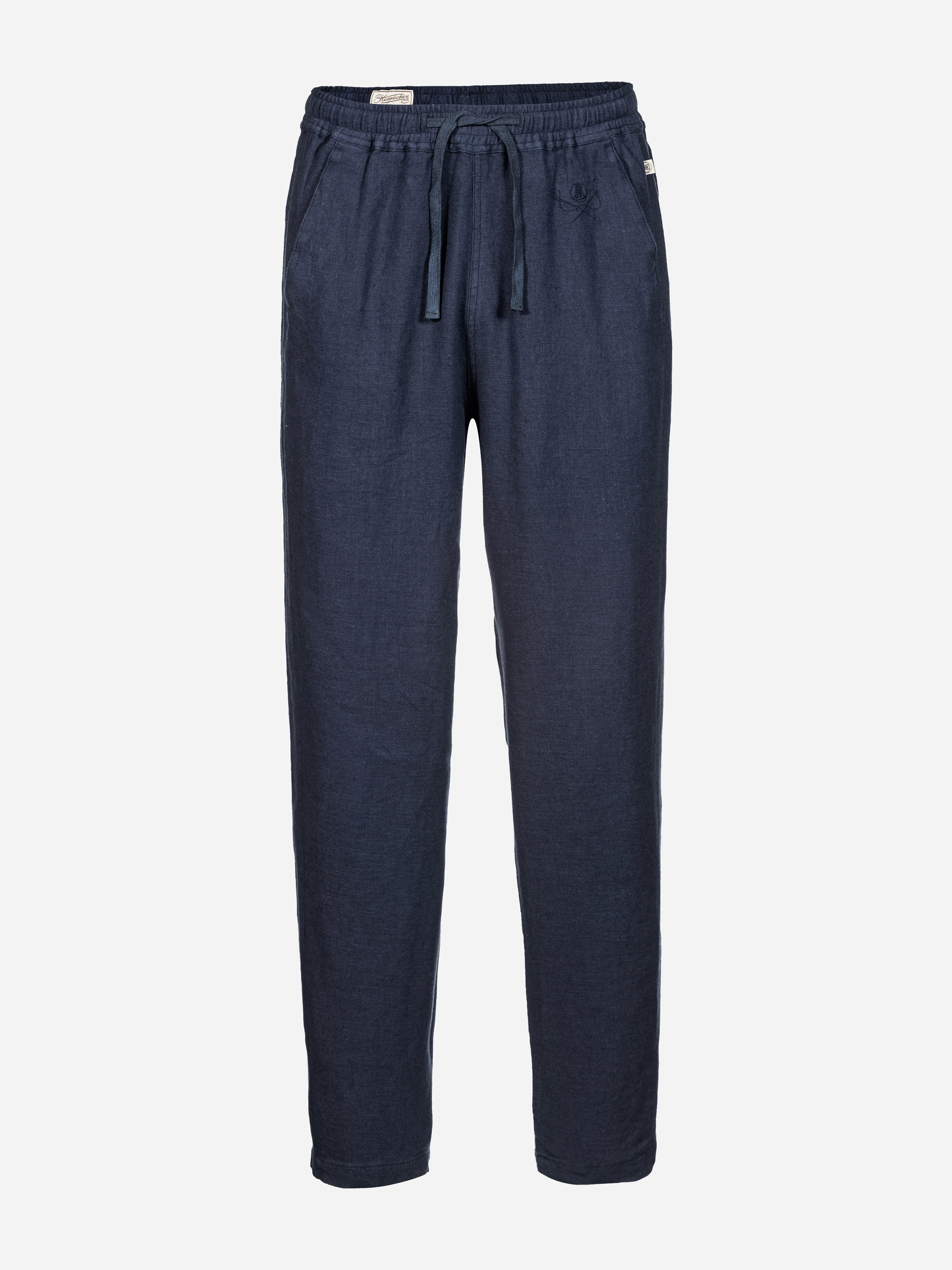 Ein Paar marineblaue Leinenhosen mit geradem Bein, elastischem Bund, Kordelzug und Seitentaschen auf einfarbig weißem Hintergrund.