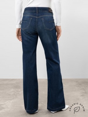Herrlicher Edna Flared Jeans mit Cashmere Touch und Bio-Baumwolle