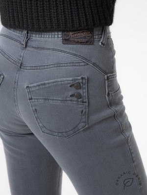 Herrlicher Piper HI High Waist Slim Jeans aus Bio-Baumwolle