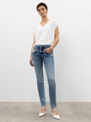 Herrlicher Pearl Slim Jeans aus Sweat Denim	