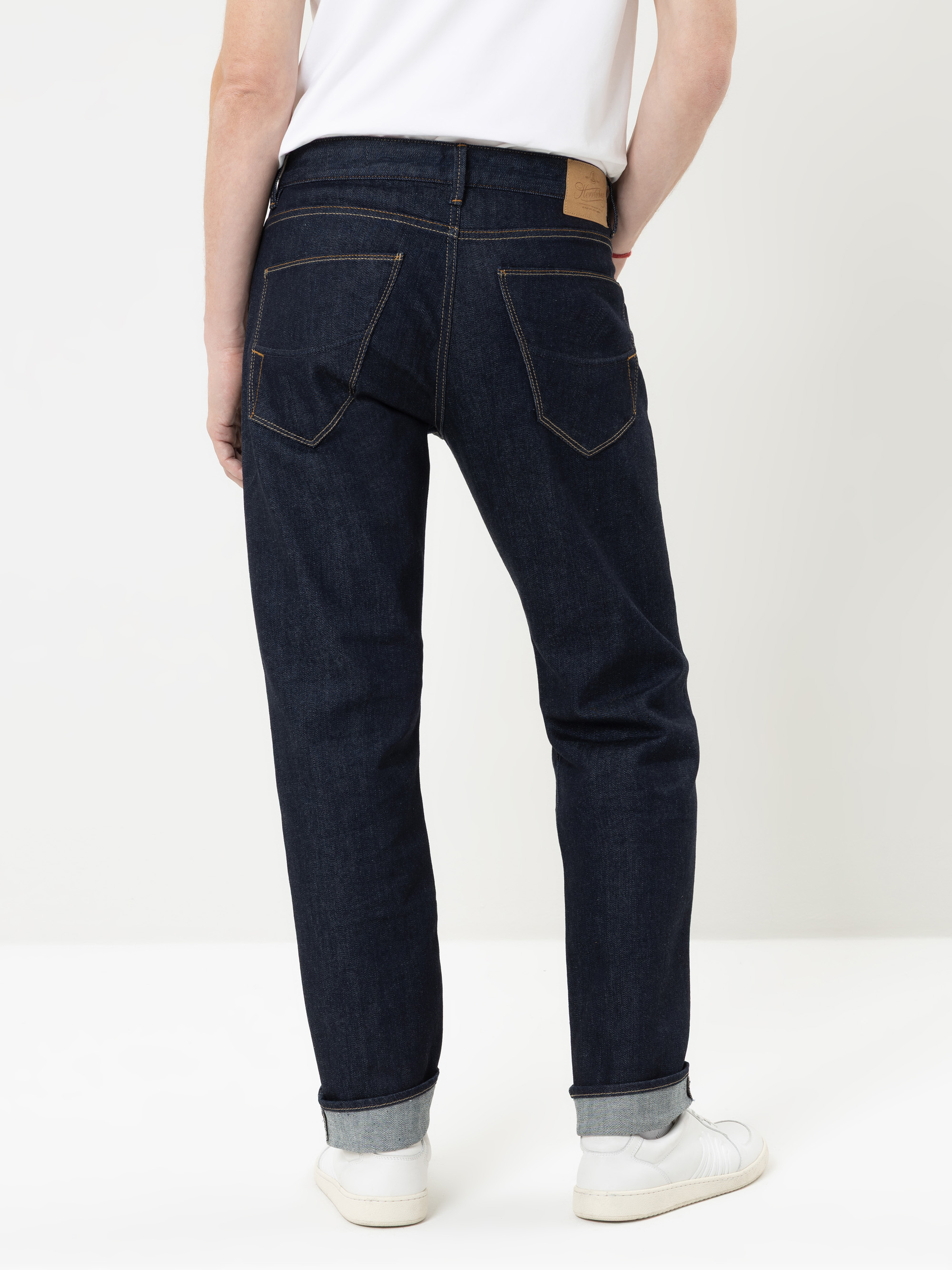 Modell Tyler Tapered